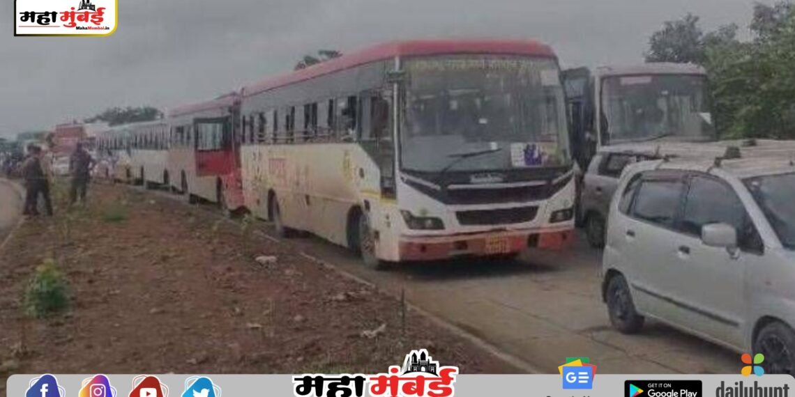 कोकणची वाट बिकट, अठरा ते वीस तासांचे धक्के पचवत गणेशभक्त गावी